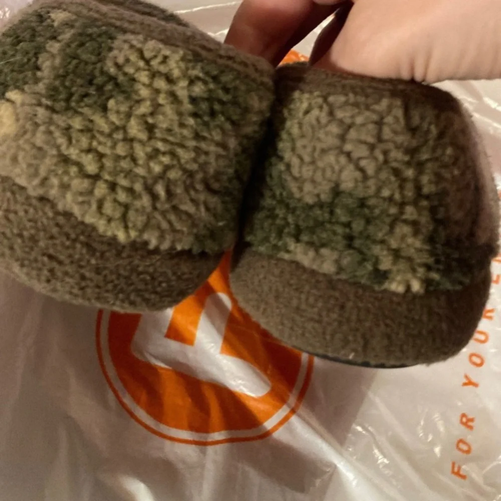 Wonder Nation Camouflage Slippers Size 13-1 - Picture 4 of 6